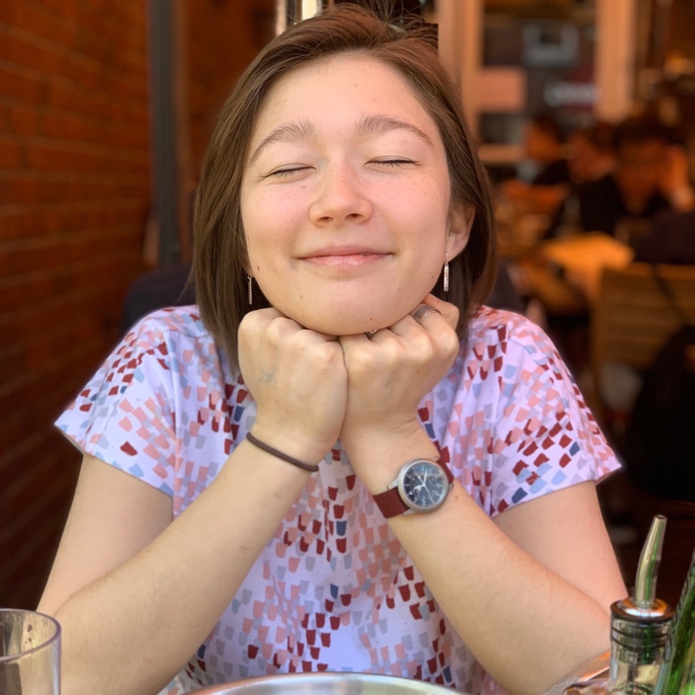 Meet your Posher, Elisa